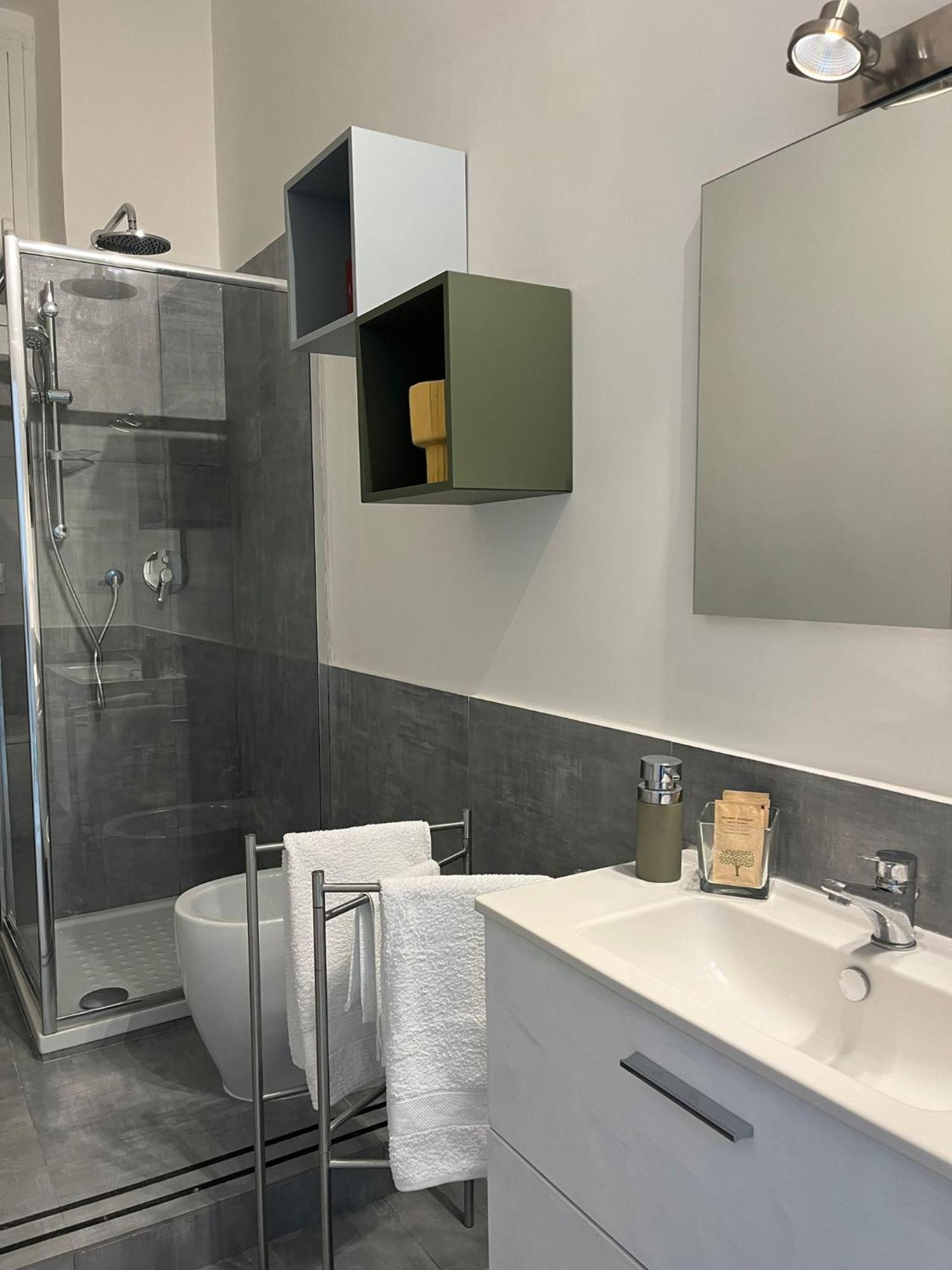 Colosseo Living Suites Рим Екстер'єр фото